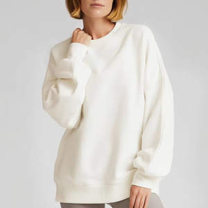 Nuevo Diseño Otoño Invierno Sudaderas Lisas para Mujer Corte Holgado Cuello Redondo Logotipo Frontal Color Personalizado Servicio OEM 100% - Product Image 3