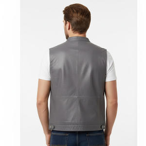 Gilet en cuir synthétique sans manches pour hommes Fournisseur d'usine OEM Vente en gros sur mesure Biker Fashion Motorcycle Riding Respirant - Product Image 2