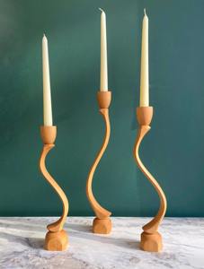 LOW quantité minimale de commande Farmhouse Pillar Taper Bougeoirs en bois naturel Fait à la main Écologique Durable pour la décoration intérieure Noël Pâques - Product Image 6