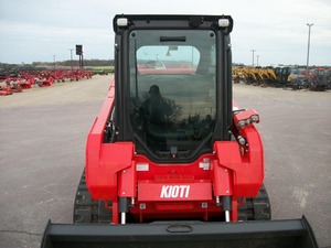 รถตักล้อยางขนาดเล็ก Kioti ดีเซล พร้อมระบบ PLC รับน้ำหนักได้สูง และรางตีนตะขาบ - Product Image 3