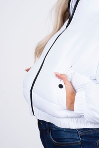 Customized Women's Winter Warm Puffer <b>Jacket</b> with Long Sleeves Fashionable Solid Color Breathable Woven Design - Product Image 4