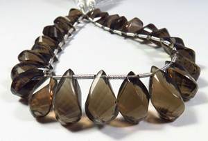 Quartz fumé naturel pierres précieuses lâches 8 pouces brin larme perles 10-17mm fantaisie briolette et perles de pierres précieuses torsadées - Product Image 2