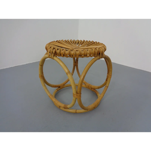 Tabouret en rotin artisanal d'inspiration vintage du Vietnam, design en forme d'arc unique, décoration pour la maison, acier, métal élégant - Product Image 2