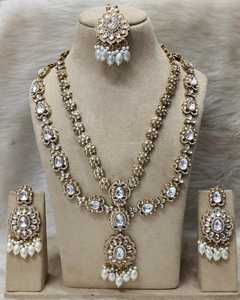 Chapado en oro de doble capa hecho a mano Kundan verde detalle rubí y blanco cuentas gargantilla conjunto de joyas hecho a mano producto a granel - Product Image 3