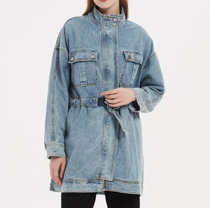 Nouvelle mode veste en jean surdimensionnée pour femmes avec patchwork effiloché et bloc de couleur bleue - Product Image 1