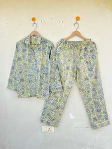 Pijama de Mujer Hecho a Mano en India, 100% Algodón, Elegante Estampado Floral, Ropa de Dormir para Invierno, Casual y de Lujo, para Primavera y Otoño - Product Image 6