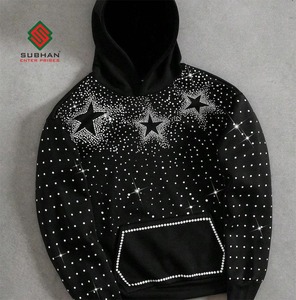 Sweat à capuche noir avec étoile en strass |   Sweat-shirt d'hiver 100% coton imperméable et respirant - Product Image 5