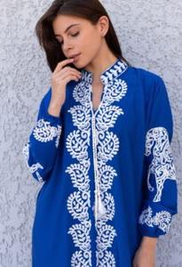 Robe longue maxi brodée à col montant et manches longues pour femmes - Product Image 4