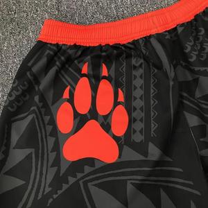 กางเกงขาสั้นออกกำลังกายผ้าโพลีเอสเตอร์ 100% พิมพ์โลโก้ได้ตามต้องการ ทรงหลวม ระบายอากาศ แห้งเร็ว เหมาะสำหรับวิ่ง ฟิตเนส ชายหาด สไตล์สตรีทแฟชั่น - Product Image 5