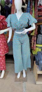 Vestido Indio Hecho a Mano para Mujer, de Algodón Puro, Tejido, Lindo, de Alta Calidad, Corte en A, Cuello en V, Ecológico, Lavable, Estampado a Mano con Botones - Product Image 6