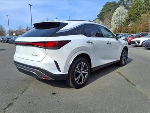 Lexus RX 350 Premium AWD SUV 2023, automatique, sièges en cuir, toit ouvrant, caméra arrière 360°, moteur turbo 8L - Product Image 6