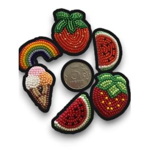 Broche de corazón anatómico con cuentas, bordado rosa, joyería de moda con diseño de corazón humano bordado - Product Image 4