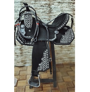 Selle en cuir d'Argentine de haute qualité, de qualité supérieure |   Beau matériel d'équitation artisanal et durable au meilleur prix - Product Image 1