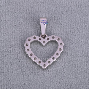 Pendentif en or blanc 14 carats cultivé en laboratoire avec diamant taille ronde Design glacé Style Hip Hop exclusif Motif de coeur à la mode Femmes Fêtes pour hommes - Product Image 6