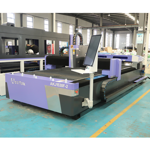 เครื่องตัดไฟเบอร์เลเซอร์แบบสองในหนึ่งเครื่องผสมหัวเลเซอร์ CO2โลหะไฮบริดและเครื่องตัดแบบ unmetal - Product Image 5