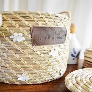 เครื่องปลูกหญ้าแสงจันทร์มีสไตล์พร้อมลวดลายทแยงสีน้ำเงินเข้มและสีธรรมชาติแบบไดนามิกในราคาขายส่ง - Product Image 5