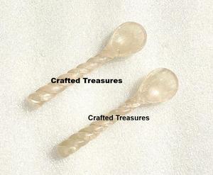 ช้อนชาเรซิ่นคุณภาพพรีเมียม ดีไซน์เรียบหรู ช้อนเสิร์ฟเรซิ่น ด้ามจับบิดเกลียว ช้อนขนาดเล็ก สำหรับเครื่องใช้บนโต๊ะอาหารและเครื่องครัว - Product Image 5