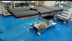 Mesa quirúrgica eléctrica multifuncional para hospitales, batería de respaldo de cirugía ortopédica de acero inoxidable 304, fuente de alimentación Manual - Product Image 2