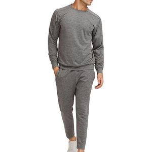 ชุดลำลองแบบยูนิเซ็กซ์เน้นความสบาย ผ้าฟลีซคอตตอน 100% น้ำหนักเบา ยืดหยุ่น รองรับการเคลื่อนไหวตลอดวัน - Product Image 1