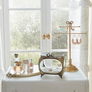 Boîte à bijoux en laiton vintage avec panneaux en verre Mallette de rangement décorative élégante pour bagues et colliers - Product Image 3