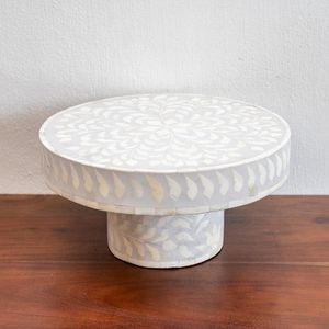 Elegante soporte octogonal para pasteles con incrustaciones de hueso blanco y negro, cortador de pasteles ecológico hecho a mano sostenible, vajilla de exhibición comercial - Product Image 4