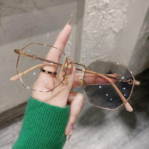 2025 משקפיים מתומן חדש מסגרות משקפיים משקפי שמש פוטוקרמיים מסגרות משקפיים אופטיות - Product Image 1