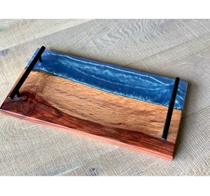 Plateau de service en résine et bois d'acacia avec poignée en métal Plateau de table basse pour ustensiles de cuisine pour hôtels et restaurants Vente en gros - Product Image 5