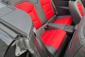 พร้อมจัดส่งปี 2023 เชฟโรเลต คามาโร 2SS คอนเวอร์ทิเบิล - Product Image 5