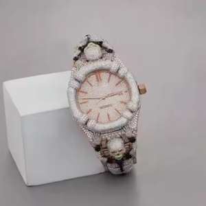 Montre en diamant Moissanite plaquée or rose sur mesure pour femmes bijoux de luxe avec cadran et breloque glacés de style Hip Hop - Product Image 1