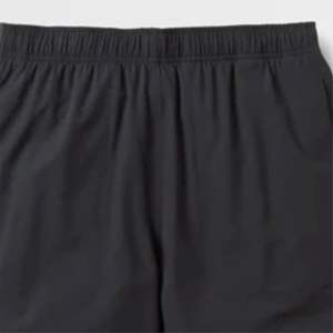 Pantalones cortos de baño reciclados de alta calidad para hombres, ecológicos y elegantes, perfectos para playa y piscina - Product Image 5