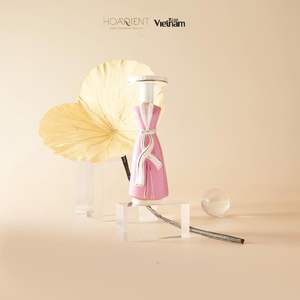 น้ำหอม Eau De Parfum ระดับไฮเอนด์ สำหรับผู้หญิง มิสเวียดนาม ฮานอย (N33) 35 มล. น้ำหอมหรูหรา กลิ่นหอมติดทนนาน กลิ่นดอกไม้ - Product Image 1