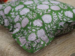 Housse de coussin en coton à volants, 18x18, imprimé à la main, motif floral, décorative - Product Image 5