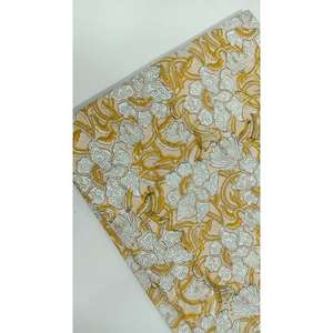 Tissu en coton imprimé de bonne qualité nouveau design tendance pour la fabrication de serviettes de bain et de matières tissu imprimé personnalisé - Product Image 3