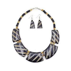 Collar de cuerno personalizado, gran oferta, colgante de collar de cuerno, joyería de moda para mujer, collar de cuerno artesanal personalizado - Product Image 1