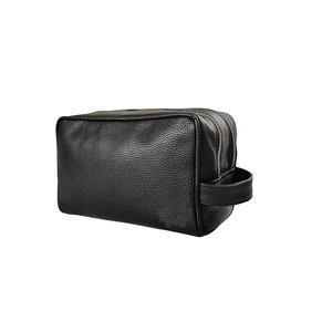 Trousse de maquillage en cuir PU personnalisée avec fermeture à glissière étanche de stockage de voyage sacs étui à cosmétiques logo personnalisé vente en gros - Product Image 2