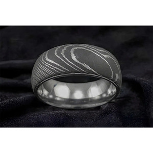 Anillo de Acero de Damasco para Hombre con Peso Equilibrado y Estilo Clásico Forjado, Anillo Artesanal de Acero de Damasco para Hombre - Product Image 3