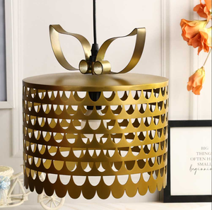 Luminaires suspendus vintage en laiton brossé, métal martelé et bois de caoutchouc, lampe à suspension en forme de dôme industriel, pendentif de cuisine en or - Product Image 3