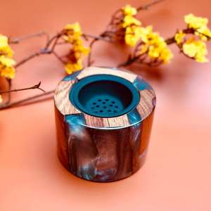 Quemador de resina epoxi de primera calidad Soporte de incienso de mármol gris con detalles de madera natural - Product Image 2