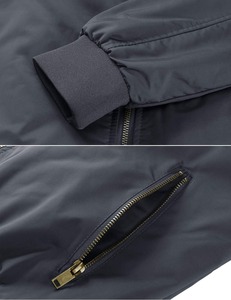 เสื้อโค้ทผู้ชายแบบมีซิปใส่สบายใส่ได้ทั้งชายและหญิงเสื้อแจ็คเก็ตบอมเบอร์ตัวยาวสำหรับฤดูใบไม้ร่วงและฤดูหนาว - Product Image 6