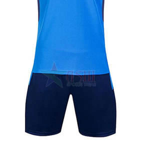 ชุดฟุตบอลคุณภาพสูงไซส์ใหญ่รุ่นใหม่ปี 2026 ผลิตจากโพลีเอสเตอร์ 100% ออกแบบได้ตามต้องการ แห้งเร็ว เป็นมิตรกับสิ่งแวดล้อม สำหรับผู้ชาย - Product Image 2