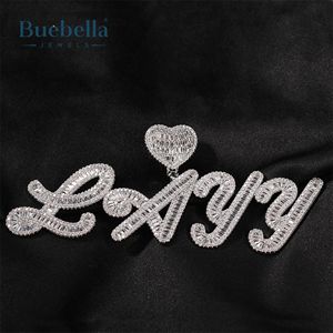 14K Blanc 925 Argent Glacé Coeur Personnalisé Cursive Nom Baguette Pendentif Hip Hop Style Moissanite Bijoux pour Hommes - Product Image 4
