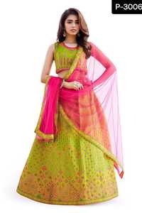 Diseños de excelente calidad Lehanga Choli para bodas y festivales Colecciones de ropa disponibles para ropa de novia Velvet Choli - Product Image 2