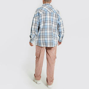 Pantalon cargo à logo personnalisé OEM pour homme, joggers cargo français en éponge fuselée avec poche - Product Image 3