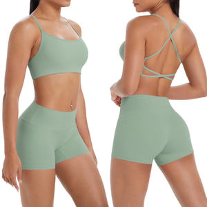 Ensemble de yoga 2 pièces à motif solide Logo avant personnalisé Taille élastique Respirant Manches courtes Logo avant à motif solide positionné - Product Image 2