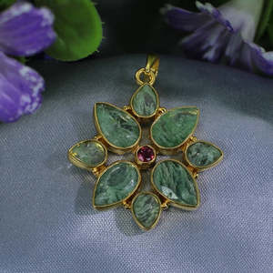 จี้อัญมณีสีทองและโรเดียมชุบด้วยทองทำด้วยมือสำหรับเป็นของขวัญ - Product Image 6