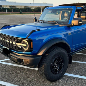 Bronco Wildtrak 2022 ~12 000 milles, EcoBoost V6, 4 roues motrices, Pack Sasquatch, Prise en charge par le concessionnaire - Product Image 1