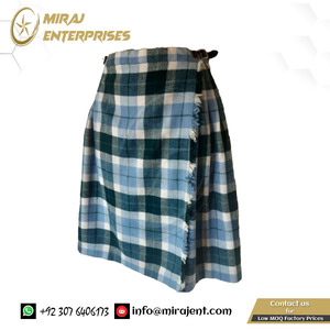 Ladies Royal Stewart Tartan Designer Kilts Mini jupe Kilt pour femmes actives Kilt utilitaire pour adultes avec instruments de musique - Product Image 6