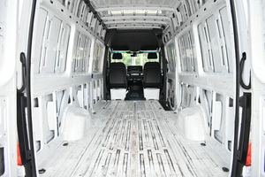 Excellent rapport qualité-prix.. Camionnette Freightliner Sprinter Cargo 3500 XD V6 à toit surélevé, version allongée 170 RWD, modèle 2019 d'occasion - Product Image 5