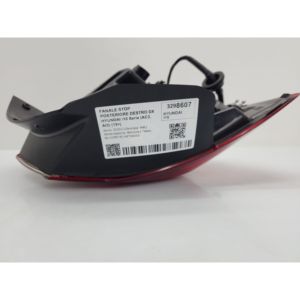 FEU ARRIÈRE DROIT HYUNDAI i10 Série (AC3, AI3) 92402 K7100 (19>) - Product Image 6