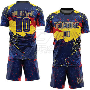 Tenue d'entraînement, uniforme de football imprimé par sublimation, respirant, séchage rapide, léger, 100% polyester, fabriqué au Pakistan, meilleure qualité - Product Image 1